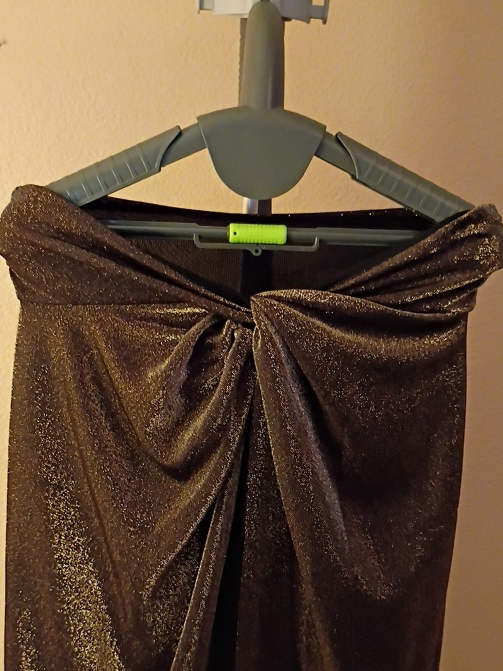 AllSaints Metallic Gold Shimmer On Black Twist-Front Maxi Skirt Over Mini Skirt - Picture 7 of 16